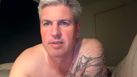 Snapshot of nick578320 chatting on 04-29-26, 02:32 nick578320 online show from 04-29-26, 02:32