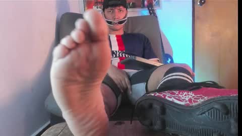 Snapshot of nick_1606 chatting on 09-11-25, 07:30 nick online show from 09-11-25, 07:30