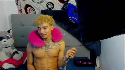 nick_acosta online show from 05-07-26, 01:00