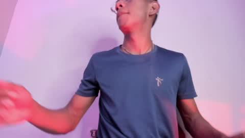 Snapshot of nick_collins20 chatting on 12-24-24, 07:06 Nick online show from 12-24-24, 07:06