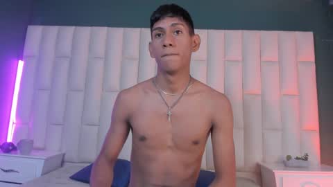 Snapshot of nick_collins20 chatting on 02-28-25, 05:37 Nick online show from 02-28-25, 05:37