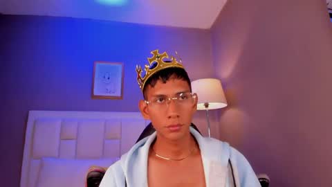 Nick online show from 04-22-26, 10:33