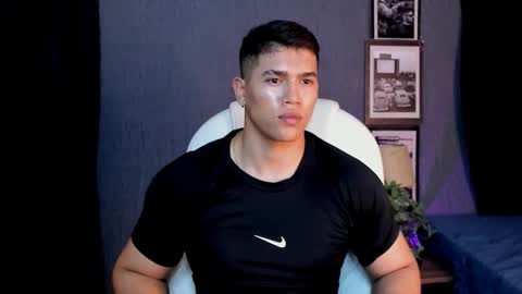 nick fenix online show from 09-17-25, 08:38