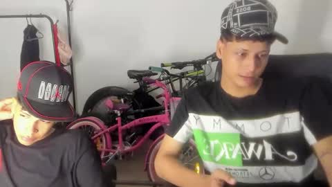 nick_master2 online show from 05-09-26, 06:07