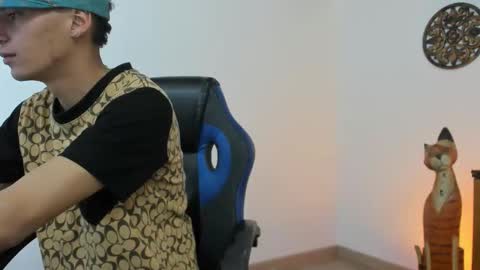 Snapshot of nick_nizzer chatting on 10-26-25, 01:50 nick_nizzer online show from 10-26-25, 01:50