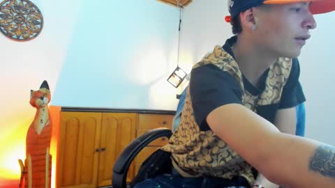 Snapshot of nick_nizzer chatting on 10-27-25, 12:42 nick_nizzer online show from 10-27-25, 12:42