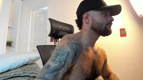Snapshot of nick_owen26 chatting on 06-11-26, 07:34 nick owen26 online show from 06-11-26, 07:34
