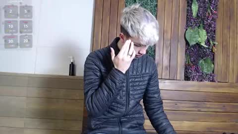 Nick  online show from 11-11-25, 12:05