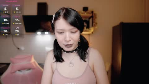 Snapshot of nickari_x chatting on 04-05-26, 05:37 nickari_x online show from 04-05-26, 05:37
