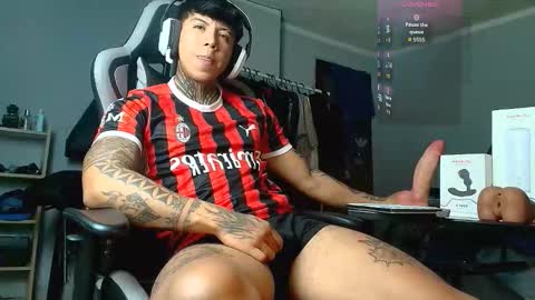 Nickhot0609 online show from 09-24-25, 02:37