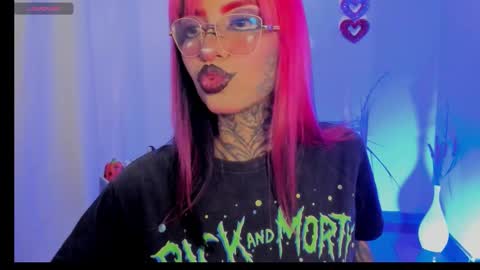   Help me reach 100 thumbs up online show from 10-03-25, 07:38