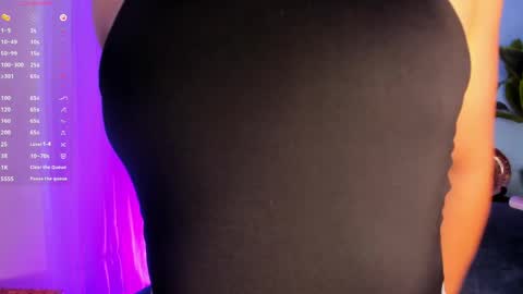Snapshot of nicki_ripperton chatting on 06-05-26, 04:41 nicki_ripperton online show from 06-05-26, 04:41
