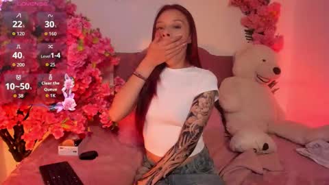 nickie_reed_ online show from 02-12-26, 09:32