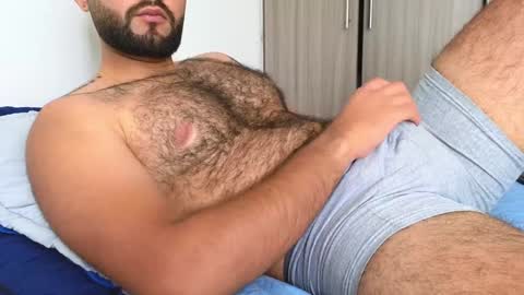 Snapshot of nickjordan1 chatting on 01-29-25, 05:02 Nicolas online show from 01-29-25, 05:02