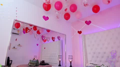 Snapshot of nickky_thompson chatting on 02-18-25, 01:00 nickky online show from 02-18-25, 01:00