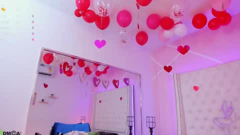 Snapshot of nickky_thompson chatting on 02-21-25, 01:11 nickky online show from 02-21-25, 01:11