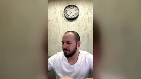 Julian online show from 03-04-26, 10:16