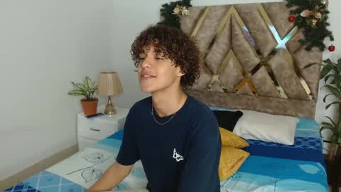 Nickolas Muoz online show from 12-15-24, 10:26