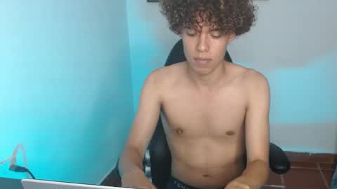 Nickolas Muoz online show from 12-26-24, 12:46