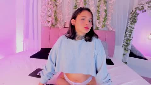 nicky_bonny18 online show from 01-14-26, 12:33