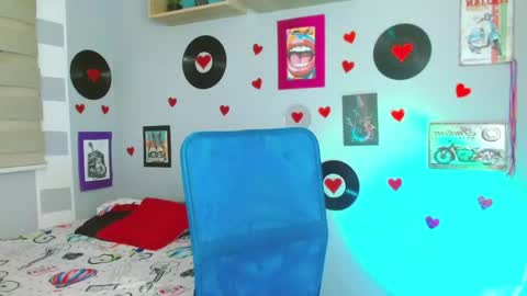 lucy online show from 02-27-25, 03:47