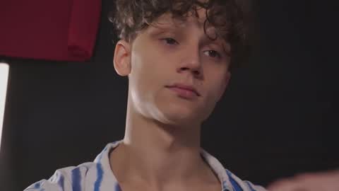 Snapshot of nicky_neal chatting on 10-03-25, 08:50 Nicky Neal online show from 10-03-25, 08:50