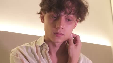 Snapshot of nicky_neal chatting on 11-02-25, 11:45 Nicky Neal online show from 11-02-25, 11:45