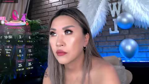 Snapshot of nicky_owl chatting on 04-17-26, 06:05 Today is my 41st birthday And in 2 hours Im waiting for you on the stream Stock up on tokens and a good mood Nicky online show from 04-17-26, 06:05