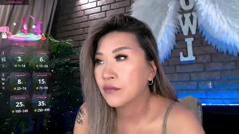 Snapshot of nicky_owl chatting on 04-23-26, 07:52 Today is my 41st birthday And in 2 hours Im waiting for you on the stream Stock up on tokens and a good mood Nicky online show from 04-23-26, 07:52