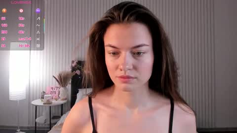 Snapshot of nicky_r0se chatting on 12-18-25, 03:12 Ameli online show from 12-18-25, 03:12