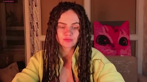 Nicky Weekends online show from 05-19-26, 07:09