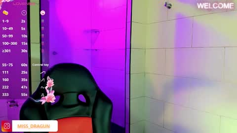 Nicky online show from 10-14-25, 04:13