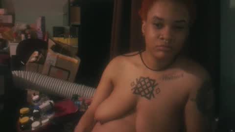 Snapshot of nickythehawtie chatting on 03-30-26, 04:35 nickythehawtie online show from 03-30-26, 04:35