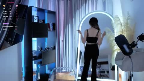 Nicky online show from 09-09-25, 06:07