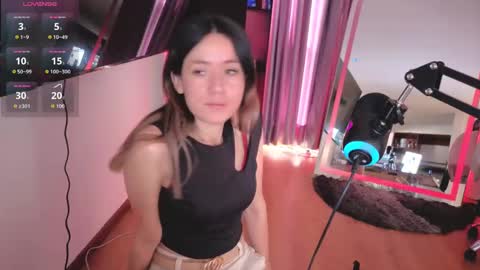 Nicky online show from 09-26-25, 03:38