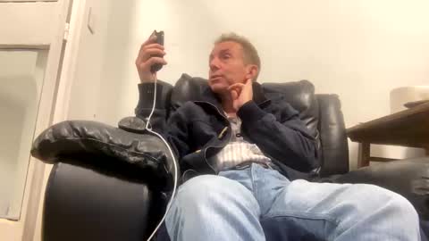 Nico online show from 02-15-25, 01:31