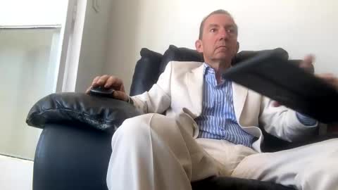 Nico online show from 02-23-25, 10:39