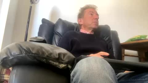 Nico online show from 02-26-25, 10:04