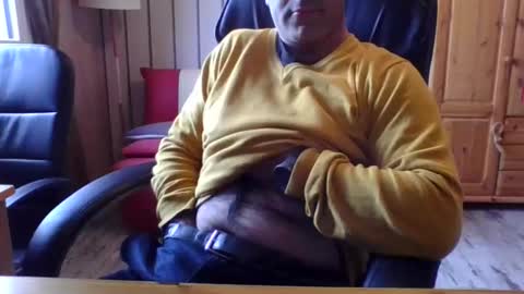 Snapshot of nico82_fr chatting on 11-14-25, 11:53 nico82_fr online show from 11-14-25, 11:53