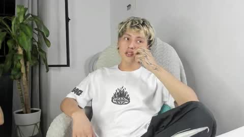 Nico  online show from 11-09-25, 12:42