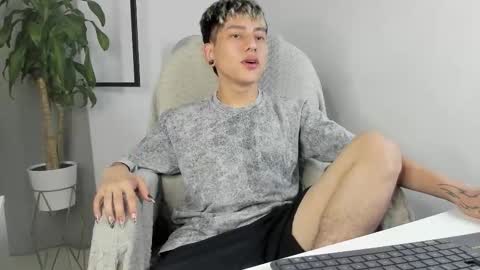 Nico  online show from 12-01-25, 10:26