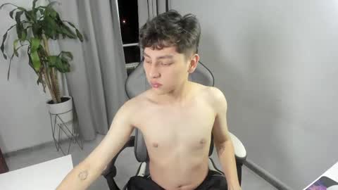 Snapshot of nico_nico_xd chatting on 04-20-26, 04:04 Nico online show from 04-20-26, 04:04