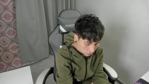 Snapshot of nico_nico_xd chatting on 04-26-26, 05:05 Nico online show from 04-26-26, 05:05