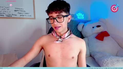 Snapshot of nico_prince chatting on 04-01-26, 08:26 nico online show from 04-01-26, 08:26