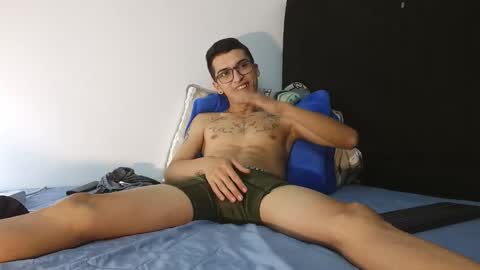 nico_viper_1 online show from 02-02-26, 09:24