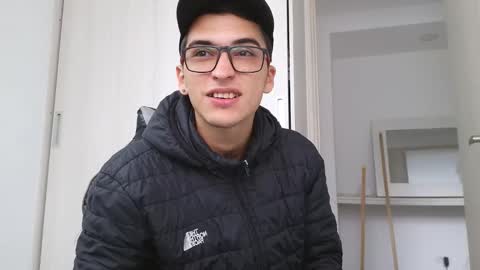 nico_viper_1 online show from 02-03-26, 04:23