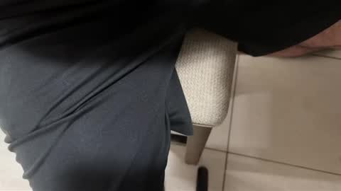 Snapshot of nicocar83 chatting on 03-12-26, 07:58 Carlos Nico online show from 03-12-26, 07:58