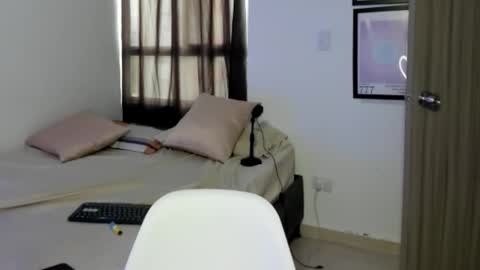 nicol online show from 11-27-25, 11:56