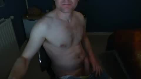 Snapshot of nicodu73 chatting on 11-01-25, 08:55 nicodu73 online show from 11-01-25, 08:55