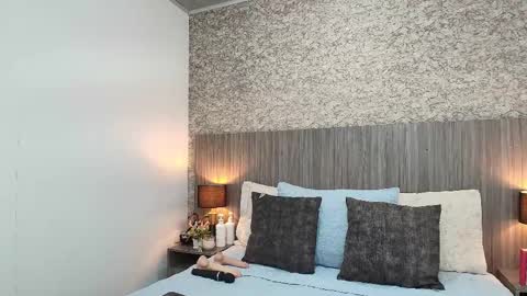 Nicol Alvarez online show from 02-09-26, 11:36